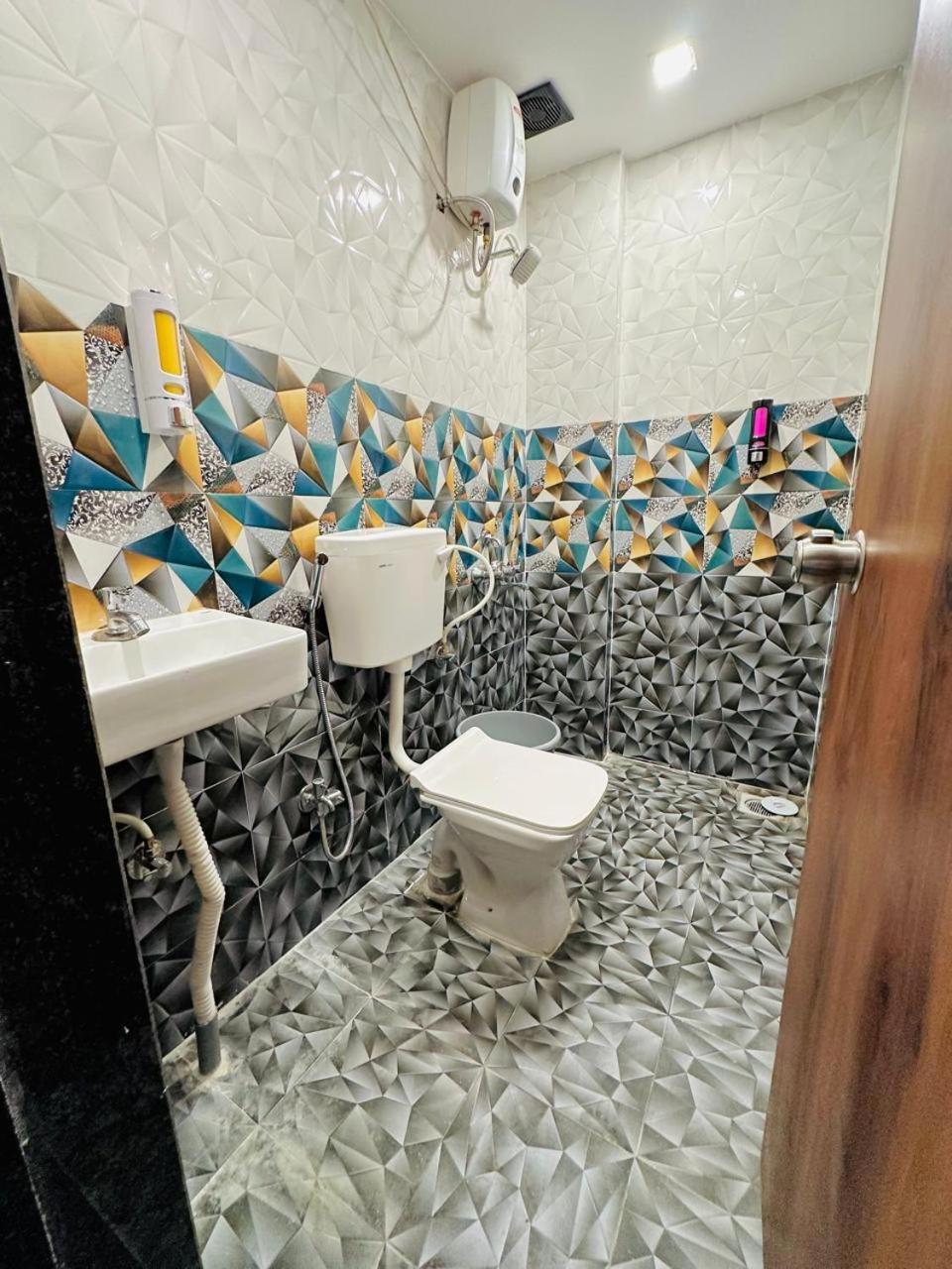 Hotel Elite Stay Pune Extérieur photo